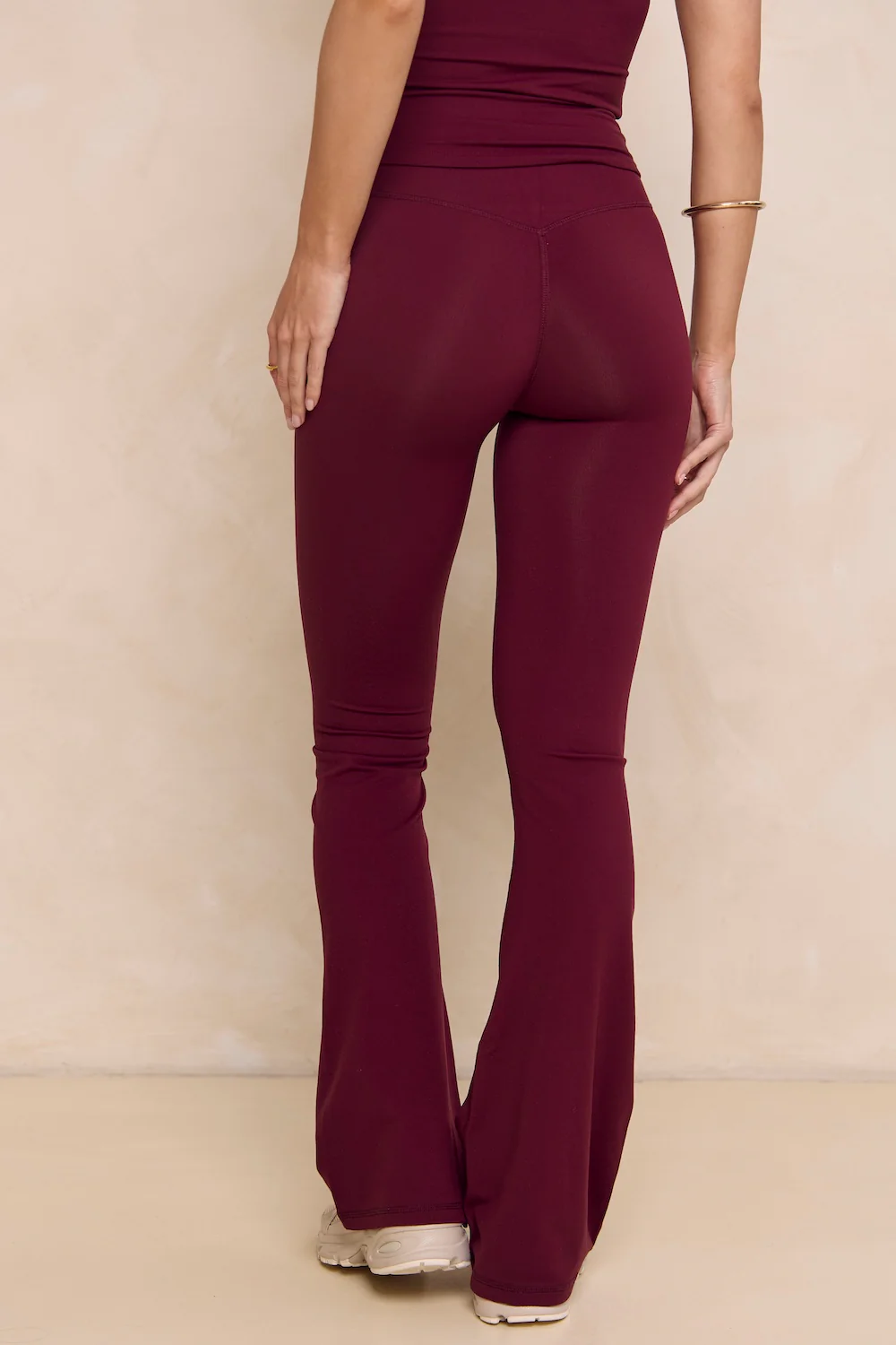 Astoria Airvíve Flare Legging - Burgundy - Image 3