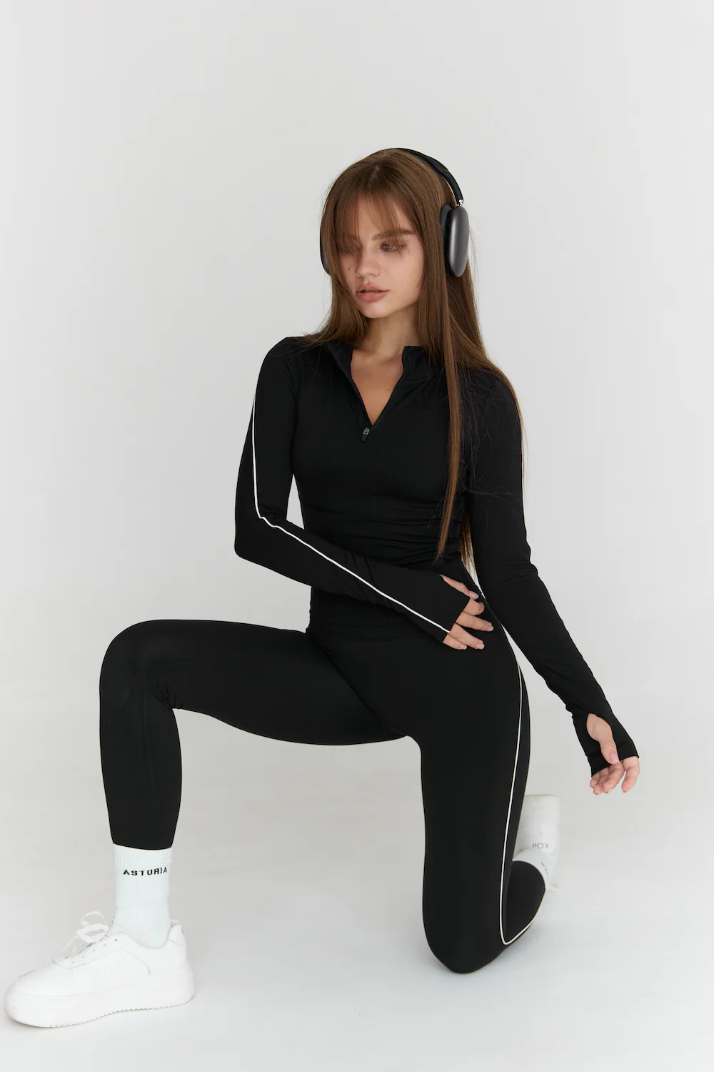 Astoria Airvíve Full Length Legging - Black/Cream - Image 8