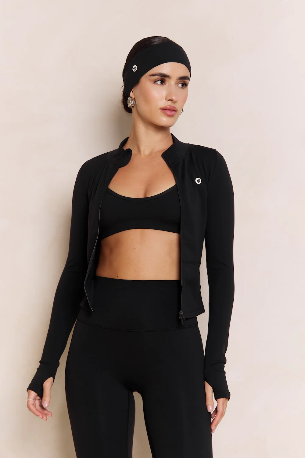 Astoria Airvíve Headband - Black - Image 3