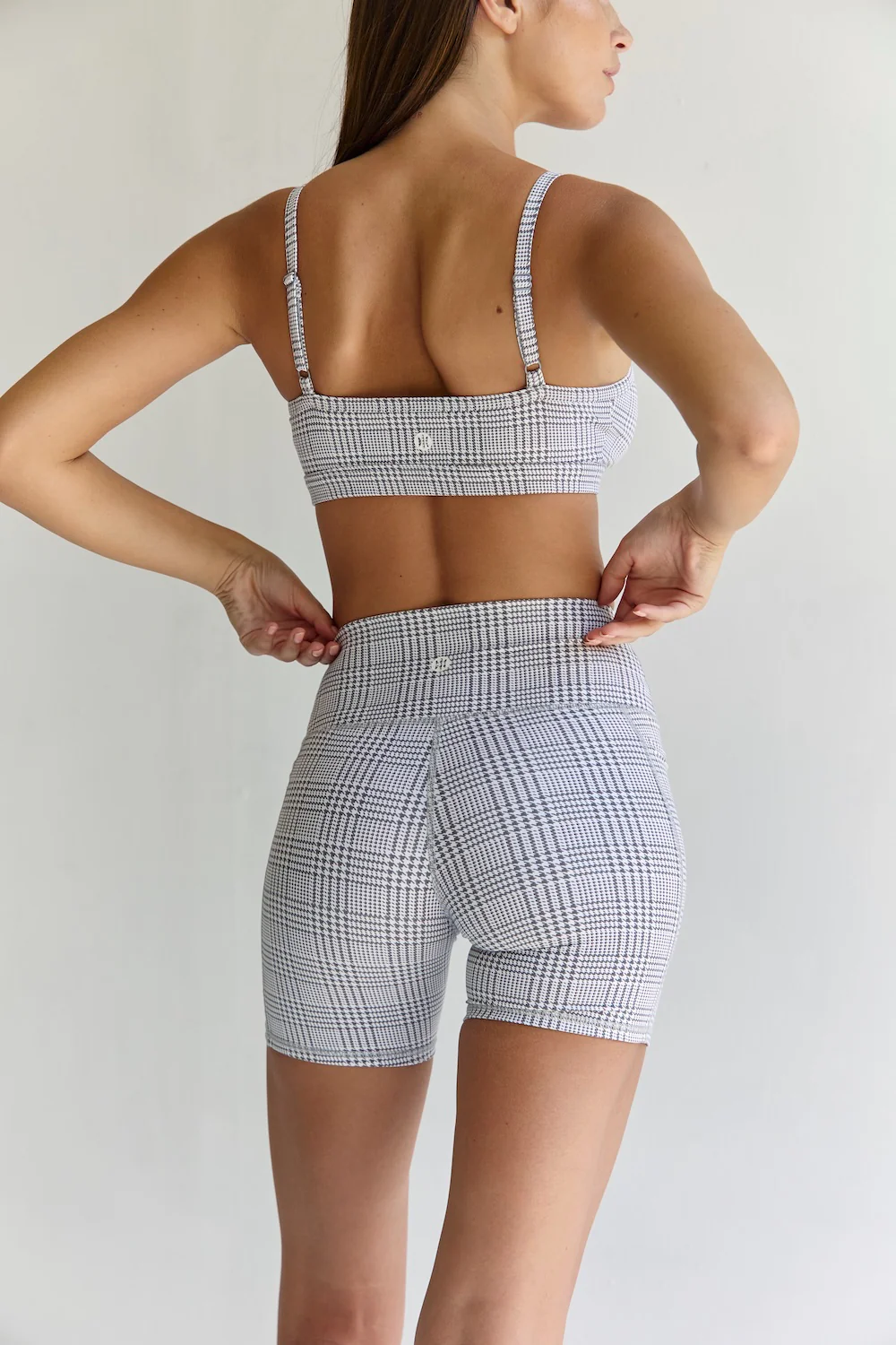 Astoria Airvíve Pocket Short - Grey Plaid - Image 3