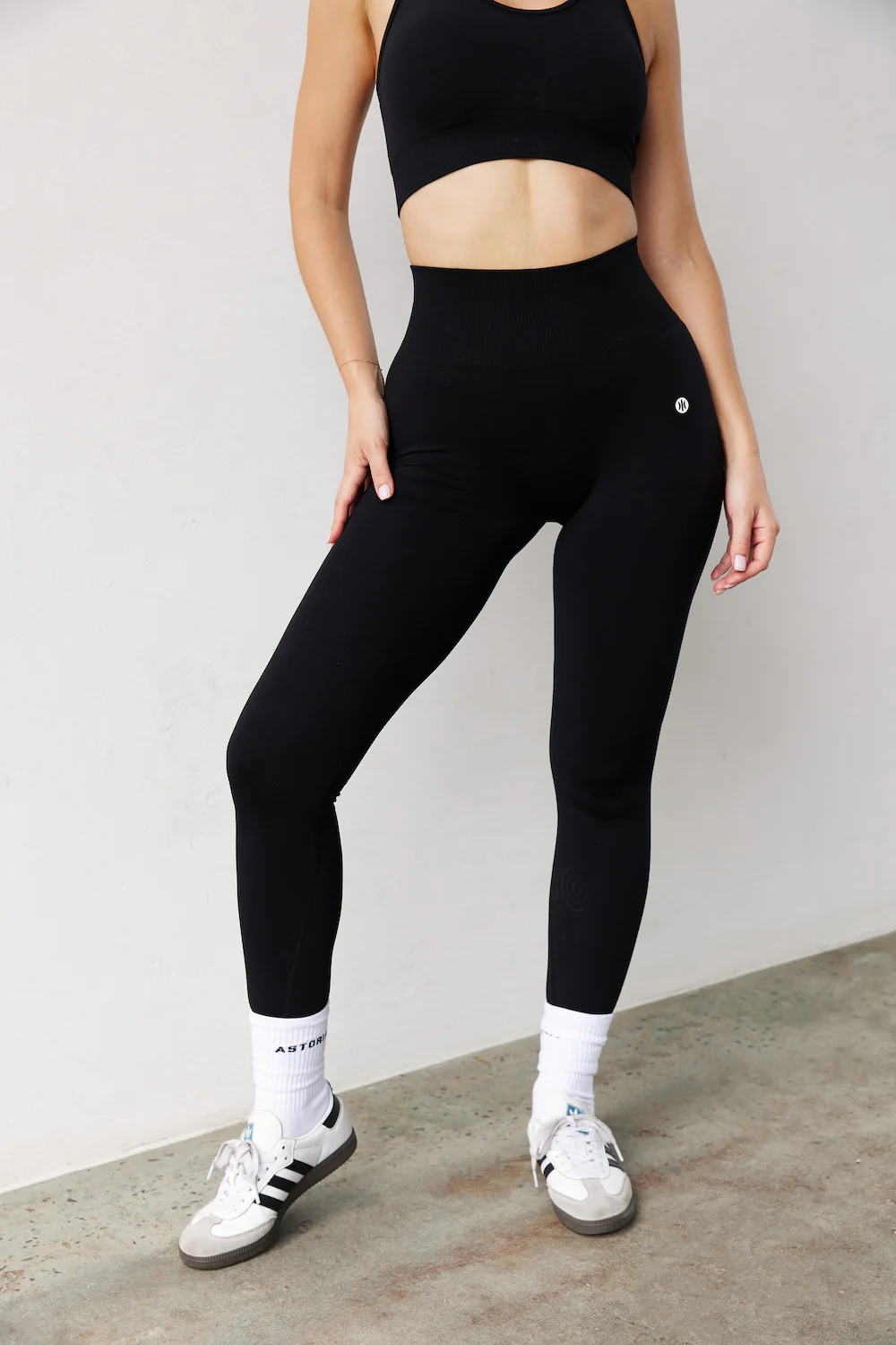 Astoria CONTOUR Seamless Legging - Black - Image 3