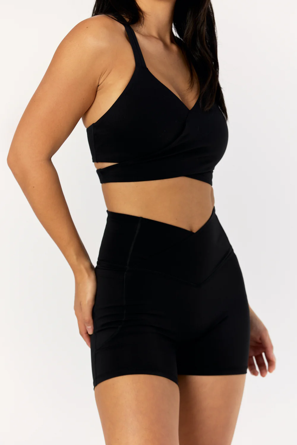 Astoria LIVE LUXE Crossover Crop - Black - Image 2