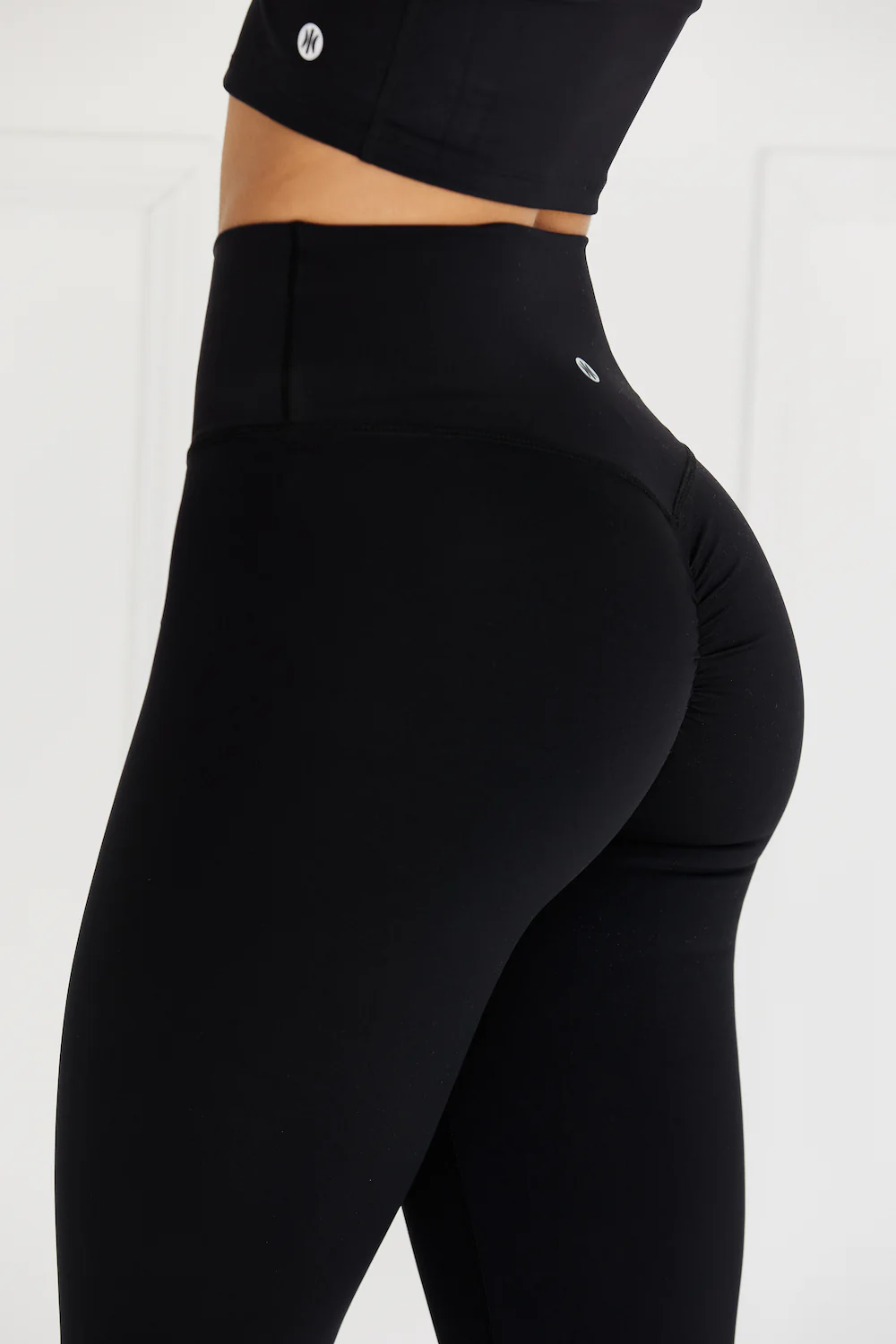 Astoria LUXE IGNITE Full Length Legging - Black - Image 2