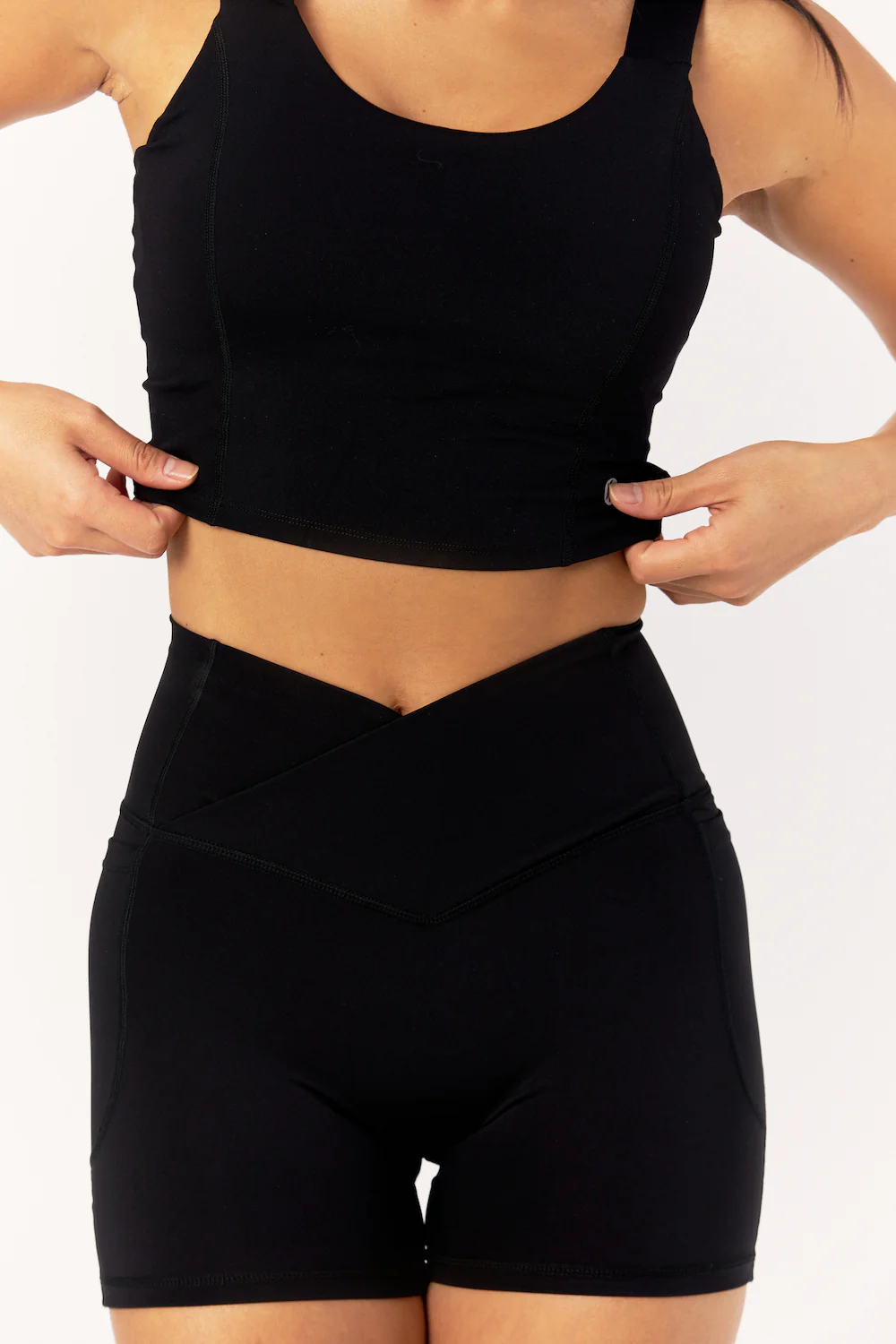 Astoria LUXE POWER Short - Black - Image 3