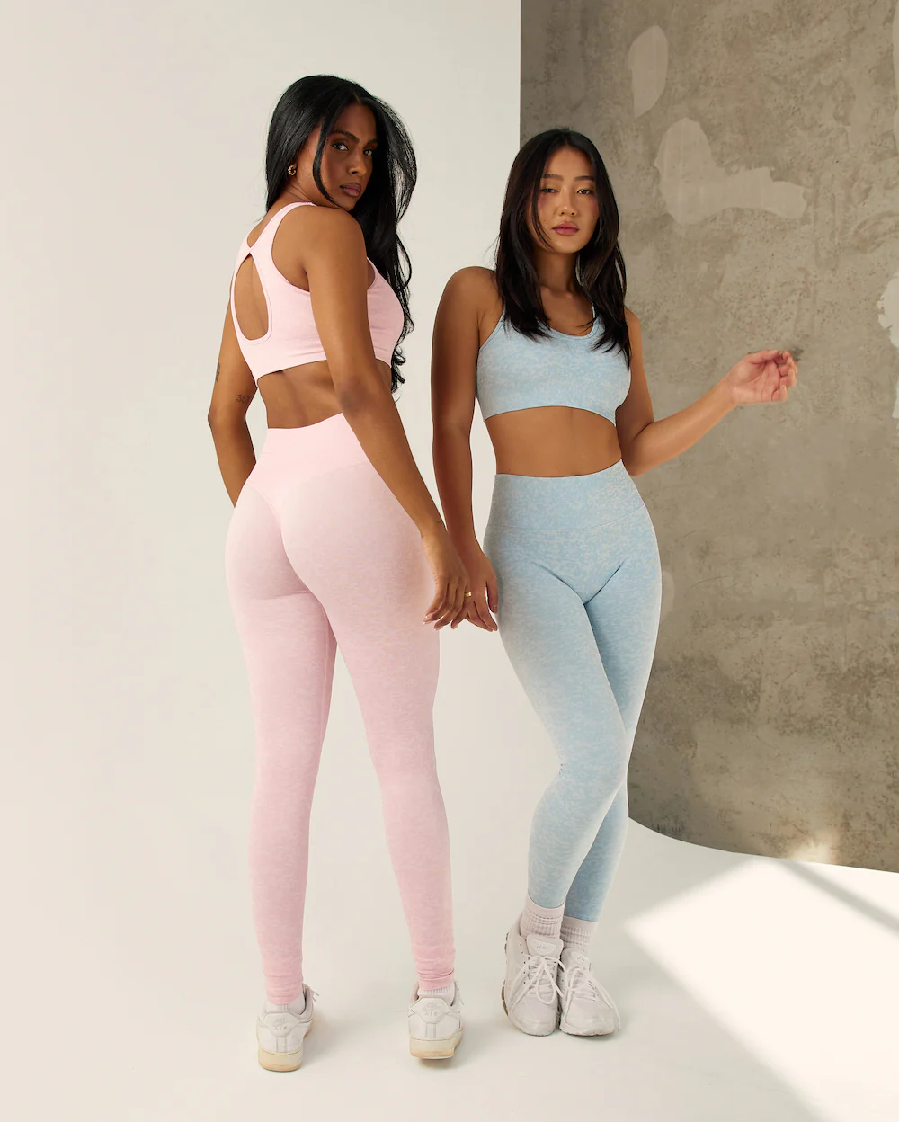 Astoria RISE Seamless Legging - Baby Pink - Image 4
