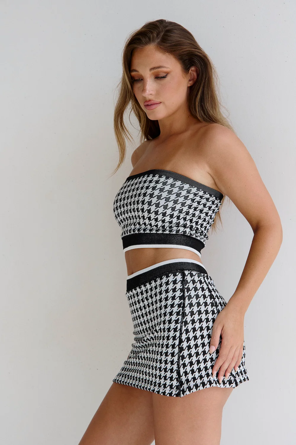 Astoria Seamless Knit Bandeau - Black/Grey Houndstooth - Image 6