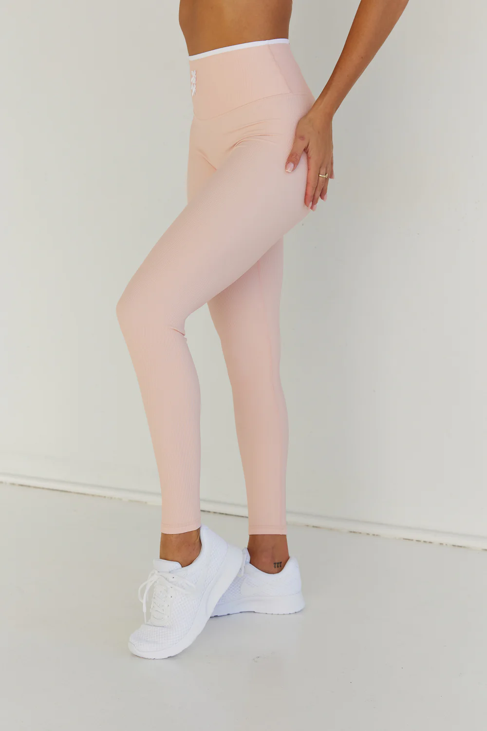 Astoria Seamless Ribbed Barre Legging - Baby Pink - Image 2