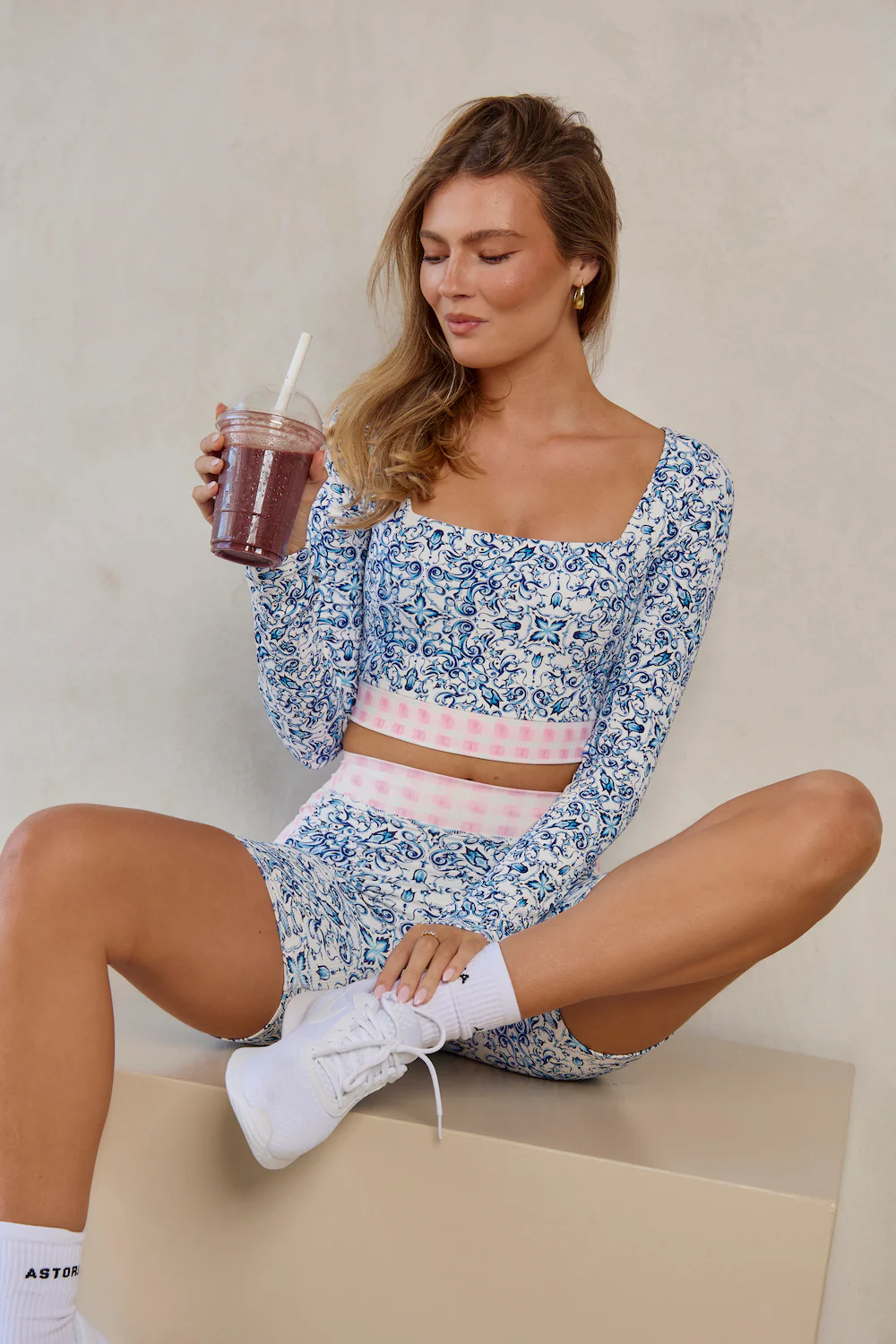 Astoria Seamless Ribbed Squareneck Sleeved Crop - Porceflora - Image 6