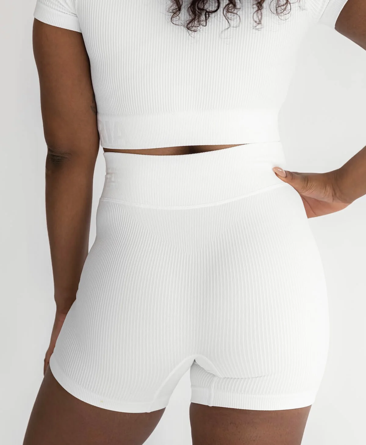 Astoria Seamless Ribbed Series Zip Quarter-Sleeve Crop - White - Image 3