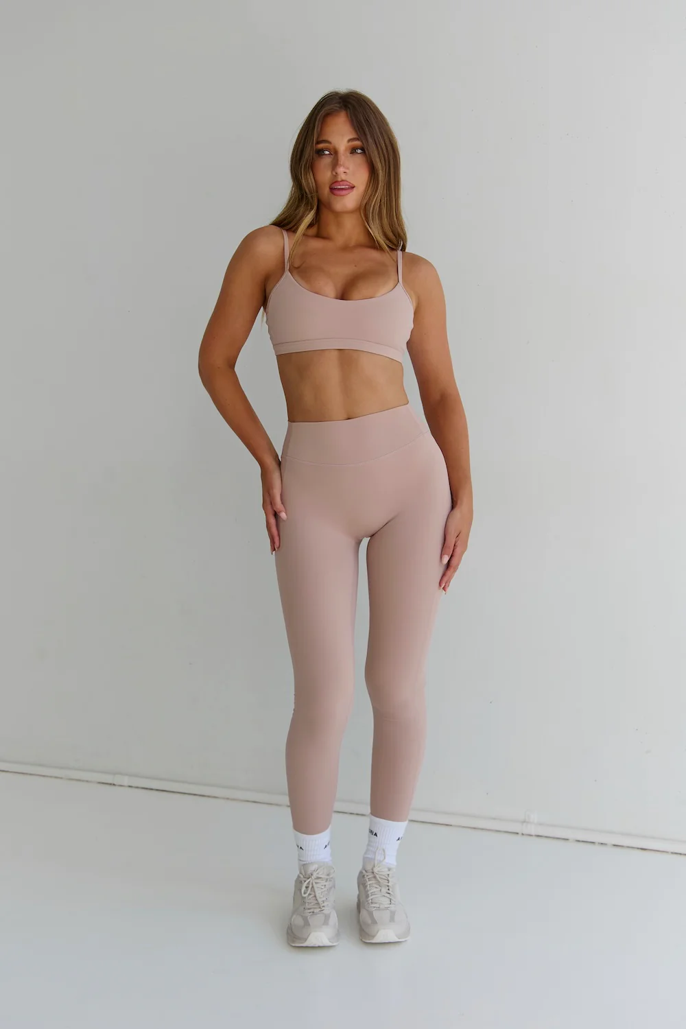 Astoria LUXE BALANCE Form Legging - Fawn - Image 3